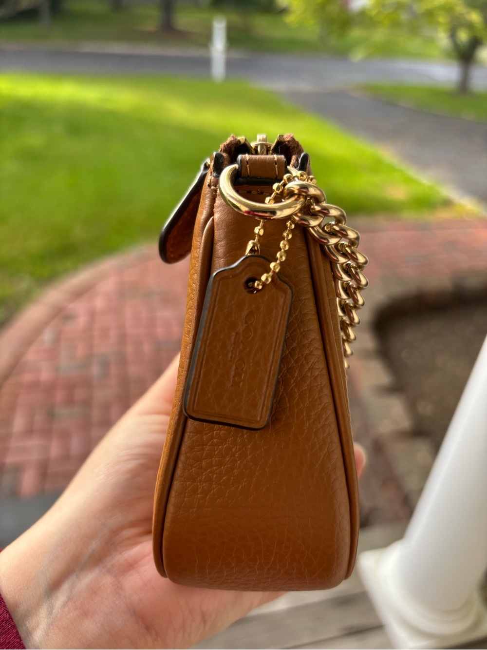 Coach Pebbled Leather Shoulder Bag in Penny/Gold - Picture 4 of 10